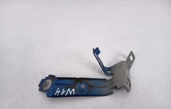 BMW 1 F20 F21 Fender mounting bracket 