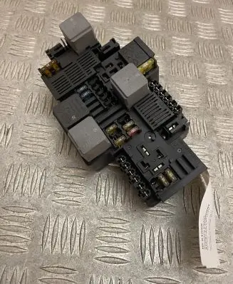 Mercedes-Benz E W213 Fuse module A2139062202