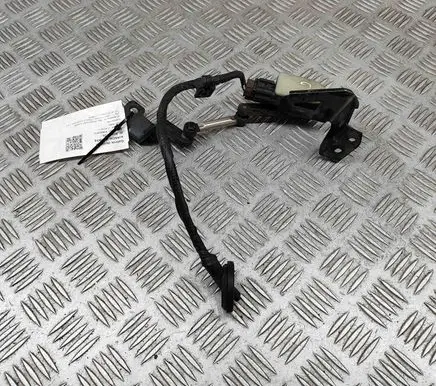 KIA Sportage Rear air suspension level height sensor 92190R2100