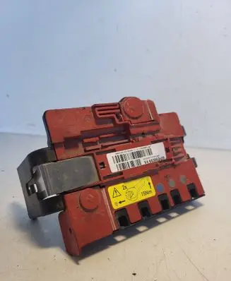 BMW 3 E90 E91 Fuse module 10688710