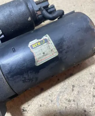 Volkswagen Golf V Starter motor 402441022