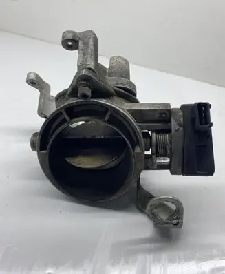 BMW 5 E39 Throttle valve 13631703567