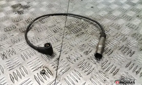 Volkswagen PASSAT B5 Plug wire 