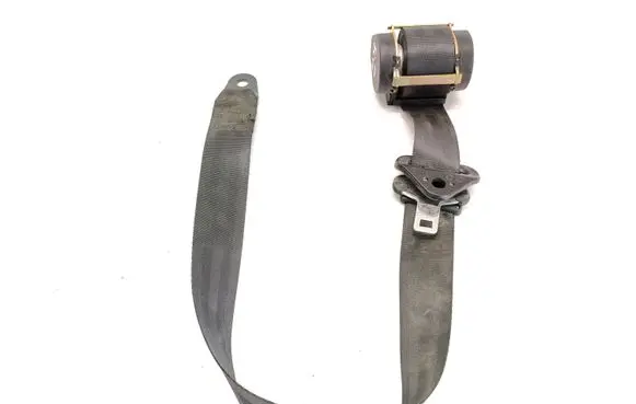 Peugeot 1007 Rear seatbelt 96446734XX A508367 A051