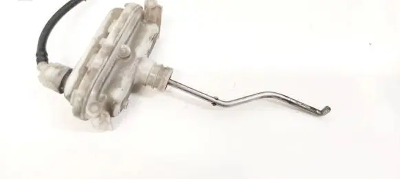 Volkswagen Golf IV Central locking vacuum pump 3a9862159A