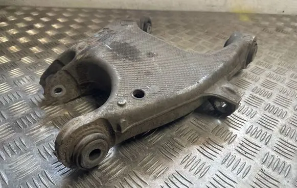Rear upper control arm/wishbone