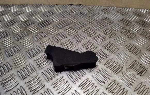 Fender foam support/seal