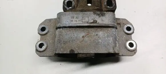 Volkswagen PASSAT B6 Engine mount bracket 1K0199555