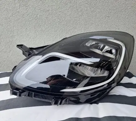 Ford Puma Headlight/headlamp L1JB13E015CH L90202395 BX726