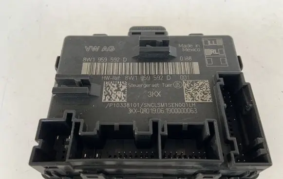 Audi Q5 SQ5 Door control unit/module 8W1959592D