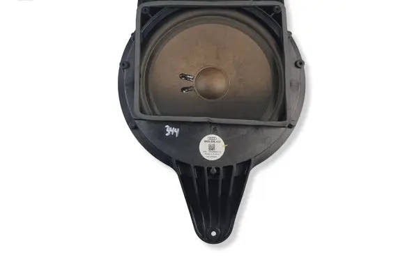 Audi A4 S4 B9 8W Subwoofer speaker 8W5035412