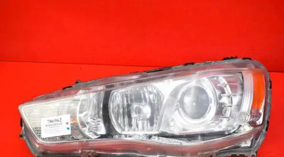 Mitsubishi Outlander Headlight/headlamp p8924