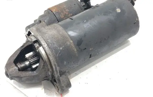 BMW 7 E65 E66 Starter motor 0001109057