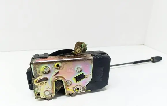 Opel Zafira A Front door lock 90561151AS