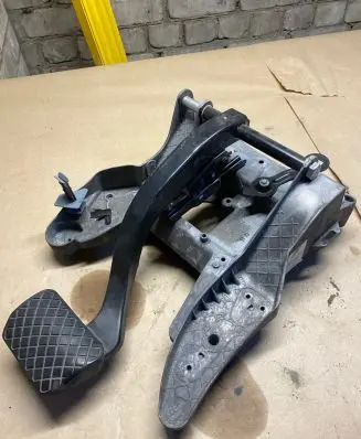 Audi Q7 4L Brake pedal 7L8723031D 0460595 0H60795
