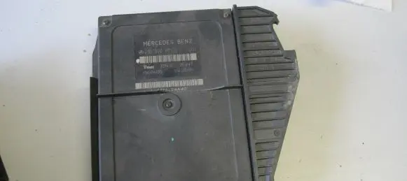 Mercedes-Benz E W210 Comfort/convenience module 2108200126