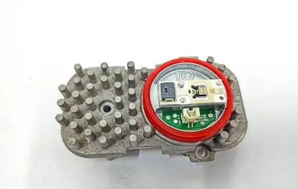 BMW 3 E92 E93 LED ballast control module 707881 1305715084