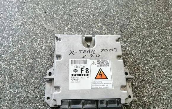 Nissan X-Trail T30 Engine control unit/module 2758003802