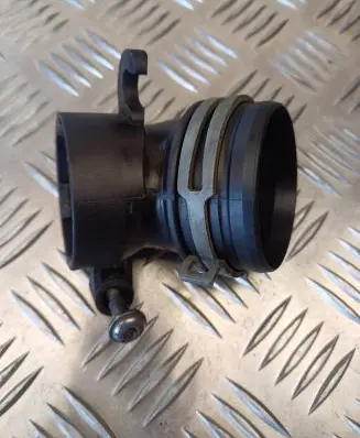 Seat Leon (1P) Turbo air intake inlet pipe/hose 3C0129635 R446019601 446019601
