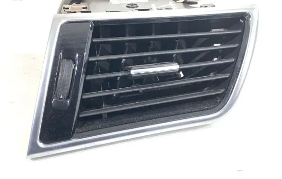 Mercedes-Benz GLE (W166 - C292) Dashboard side air vent grill/cover trim A1668309200