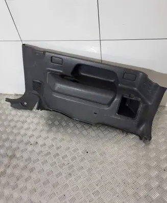 Suzuki Jimny Tailgate/trunk side cover trim 