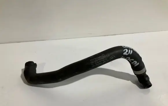 Mercedes-Benz E W211 Engine coolant pipe/hose A2118326494