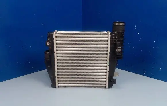 Peugeot 308 Intercooler radiator 818290 9675627980