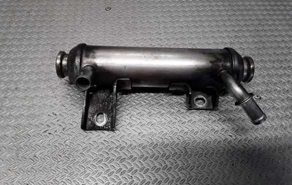 Opel Vectra C EGR valve cooler 55202430