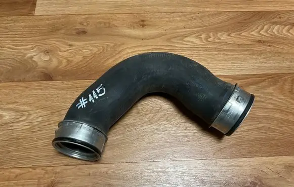 Volkswagen PASSAT B6 Intercooler hose/pipe 3C0145834F
