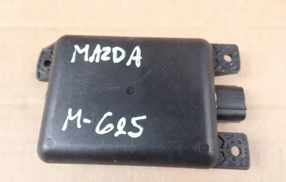 Mazda CX-5 Blind spot module KA1F67Y90C