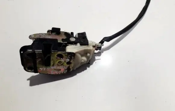 Mazda 626 Rear door lock