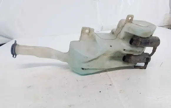Suzuki SX4 Windshield washer fluid reservoir/tank 3840079J