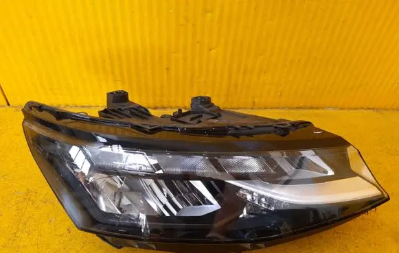 Volkswagen Transporter - Caravelle T7 Headlight/headlamp 1192A551000