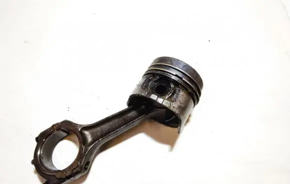 Renault Kangoo I Piston with connecting rod