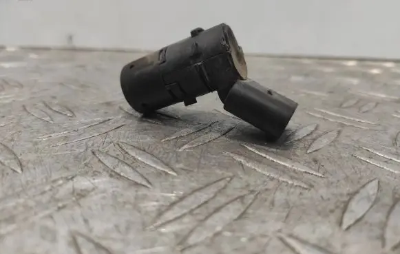 Audi A4 S4 B7 8E 8H Parking PDC sensor 7H0919275D PA66GF30
