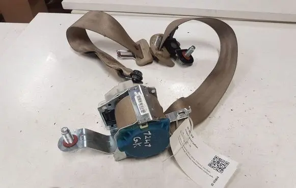 KIA Sorento Rear seatbelt 898102P01J7