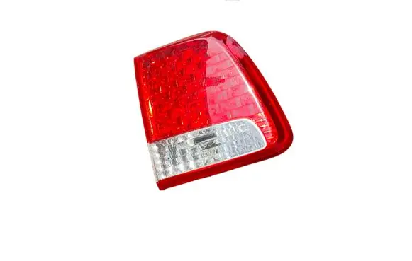 Tailgate rear/tail lights