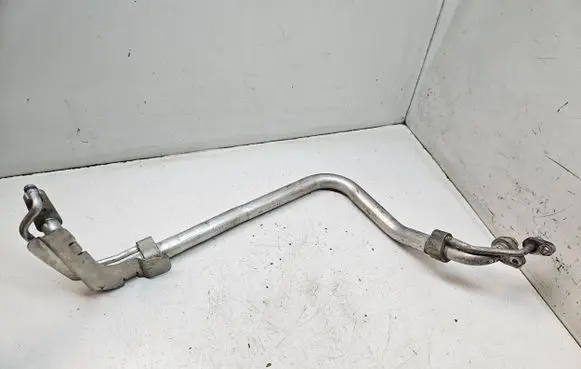 Volkswagen Touran III Air conditioning (A/C) pipe/hose 5QB816738
