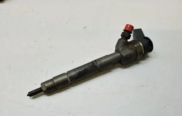 Mercedes-Benz A W169 Fuel injector 0445110167 A6400700787