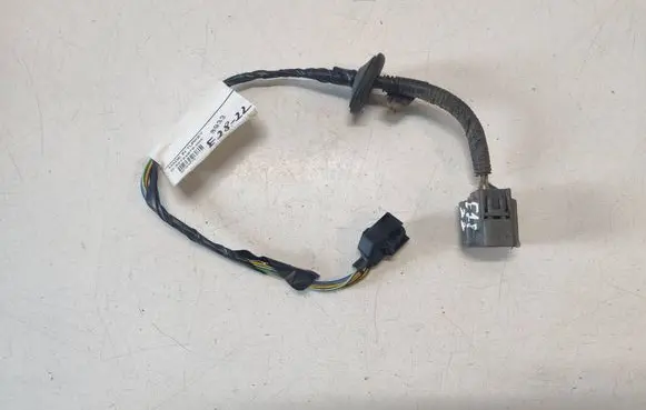 Volvo V70 Parking sensor (PDC) wiring loom 30724976