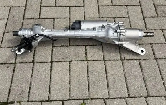 Land Rover Defender Steering rack D38KN S8E23200AC