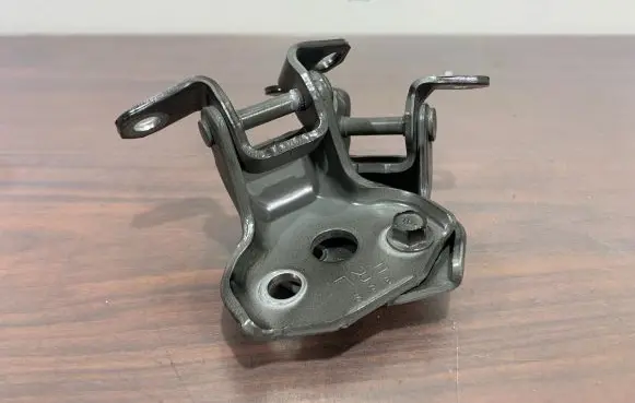 Subaru Outback (BT) Front door hinge set 