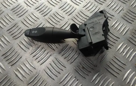 Ford Mondeo Mk III Indicator stalk 1S7T13335BE