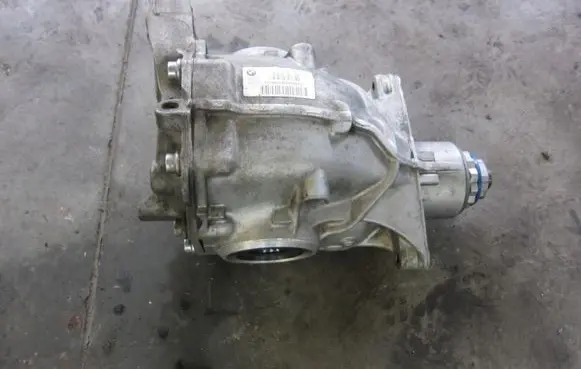 BMW X3 G01 Rear axle beam with reductor 33108643134 8643134