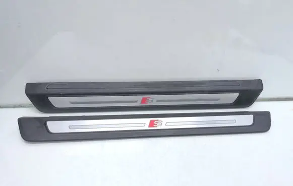 Audi Q5 SQ5 FY Front sill trim cover 80A947418 80A947417