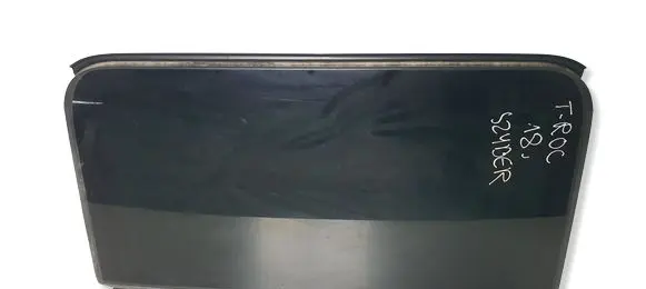 Volkswagen T-Roc Sunroof glass 