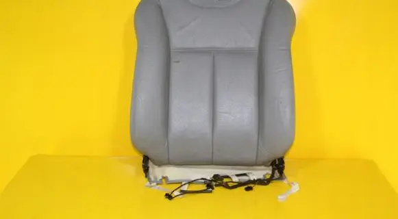 Porsche Cayenne (9PA) Front passenger seat console base 910