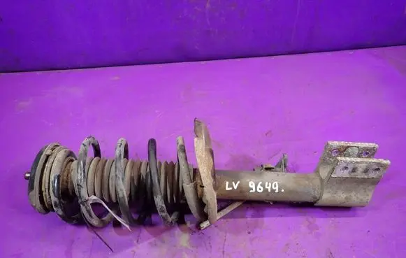 Peugeot 3008 I Front shock absorber with coil spring 