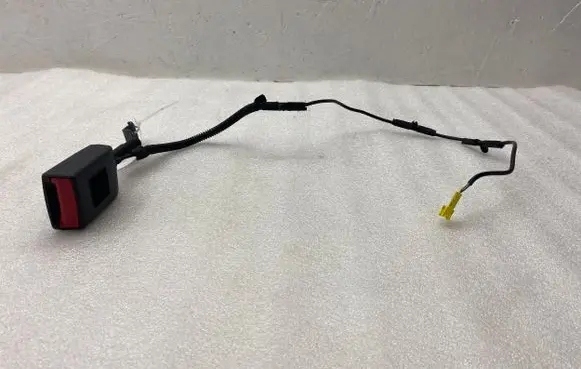 Mercedes-Benz GLS X166 Front seatbelt buckle A1668600969