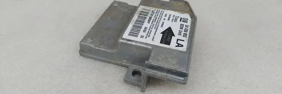 Opel Corsa C Airbag control unit/module 24439952 LAT0218809N 327963935